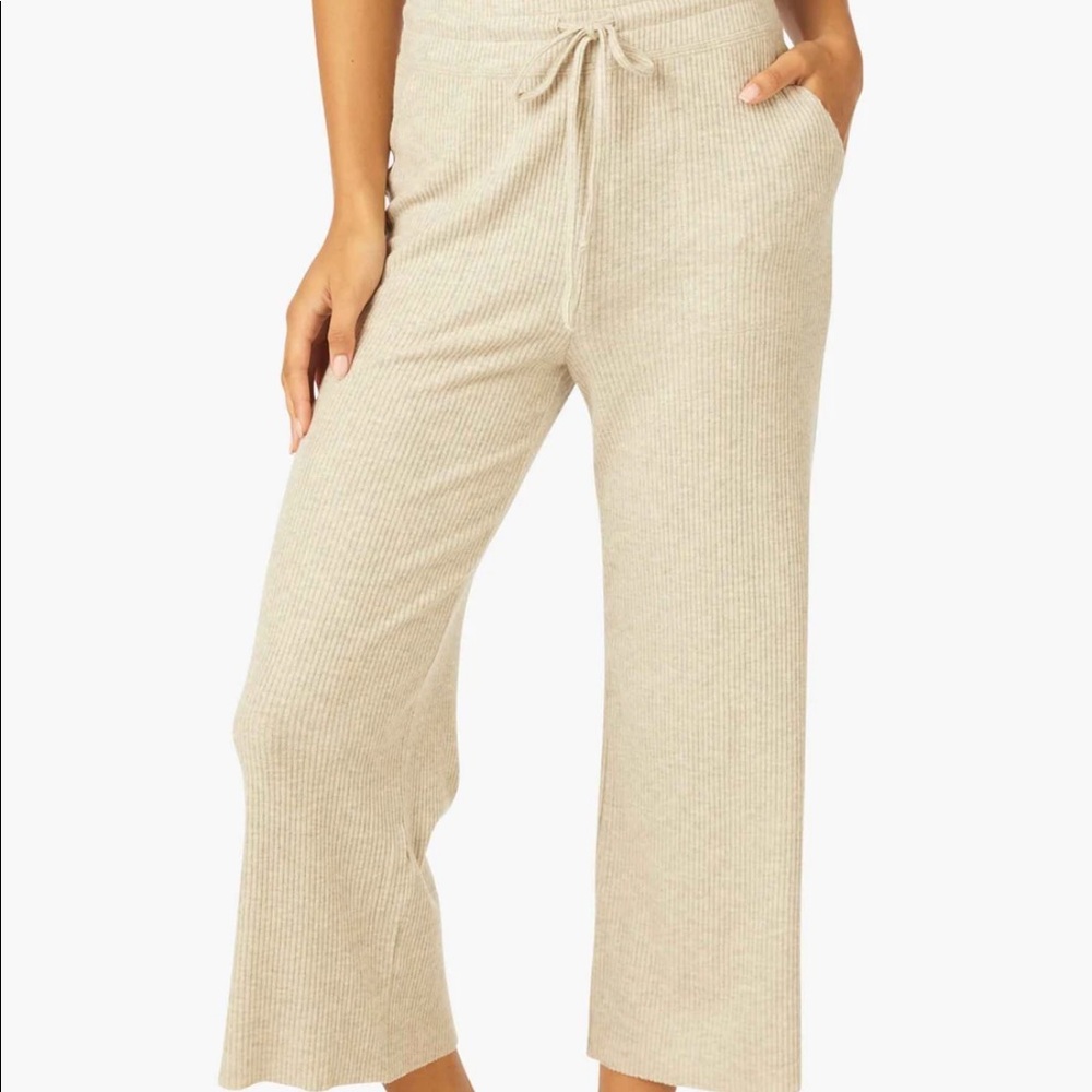Beyond Yoga Wide Legged Crop Sweatpants
